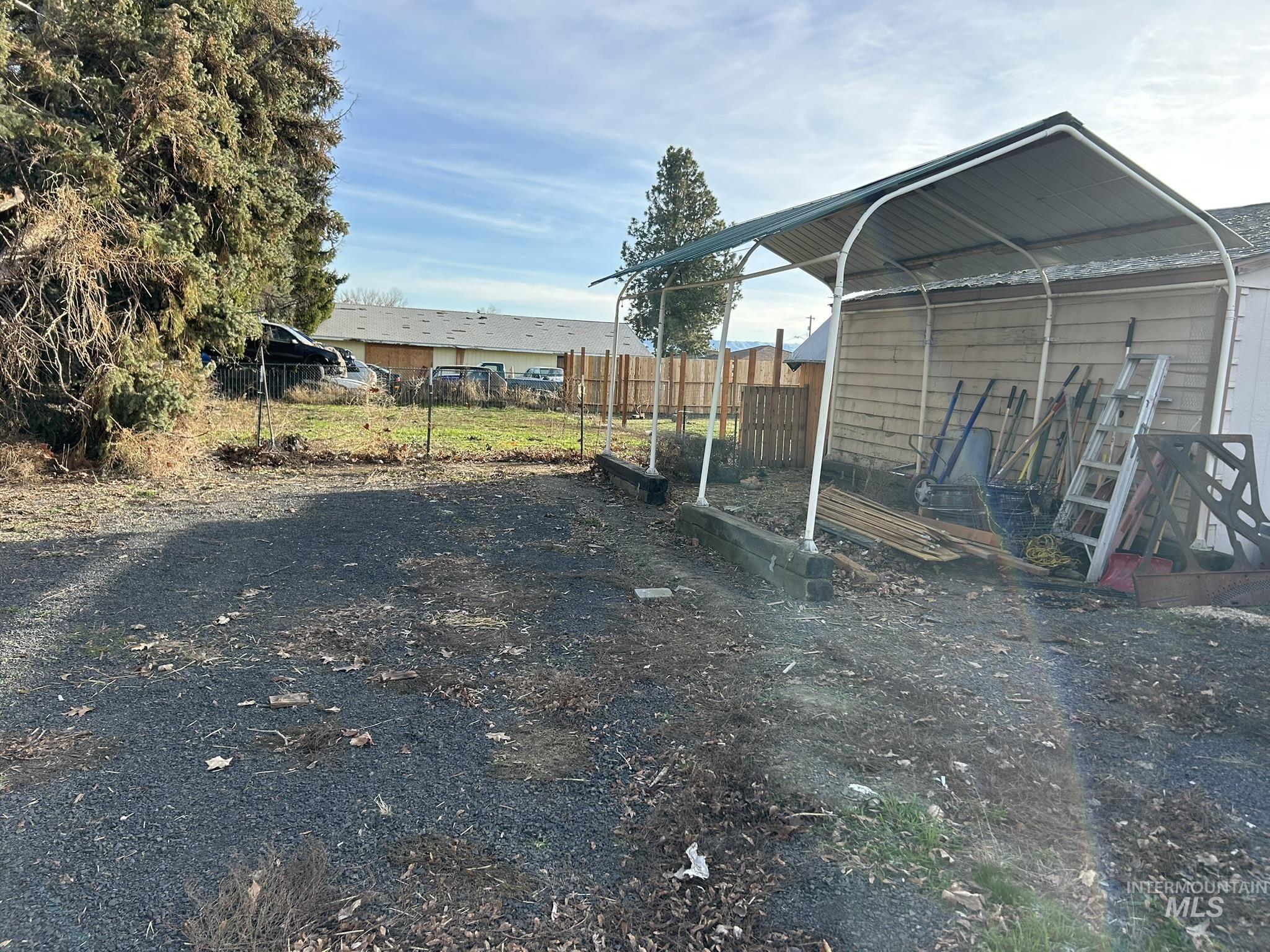 3837 16th Street Lewiston, ID 83501 - Photo 36 of 45 View of yard