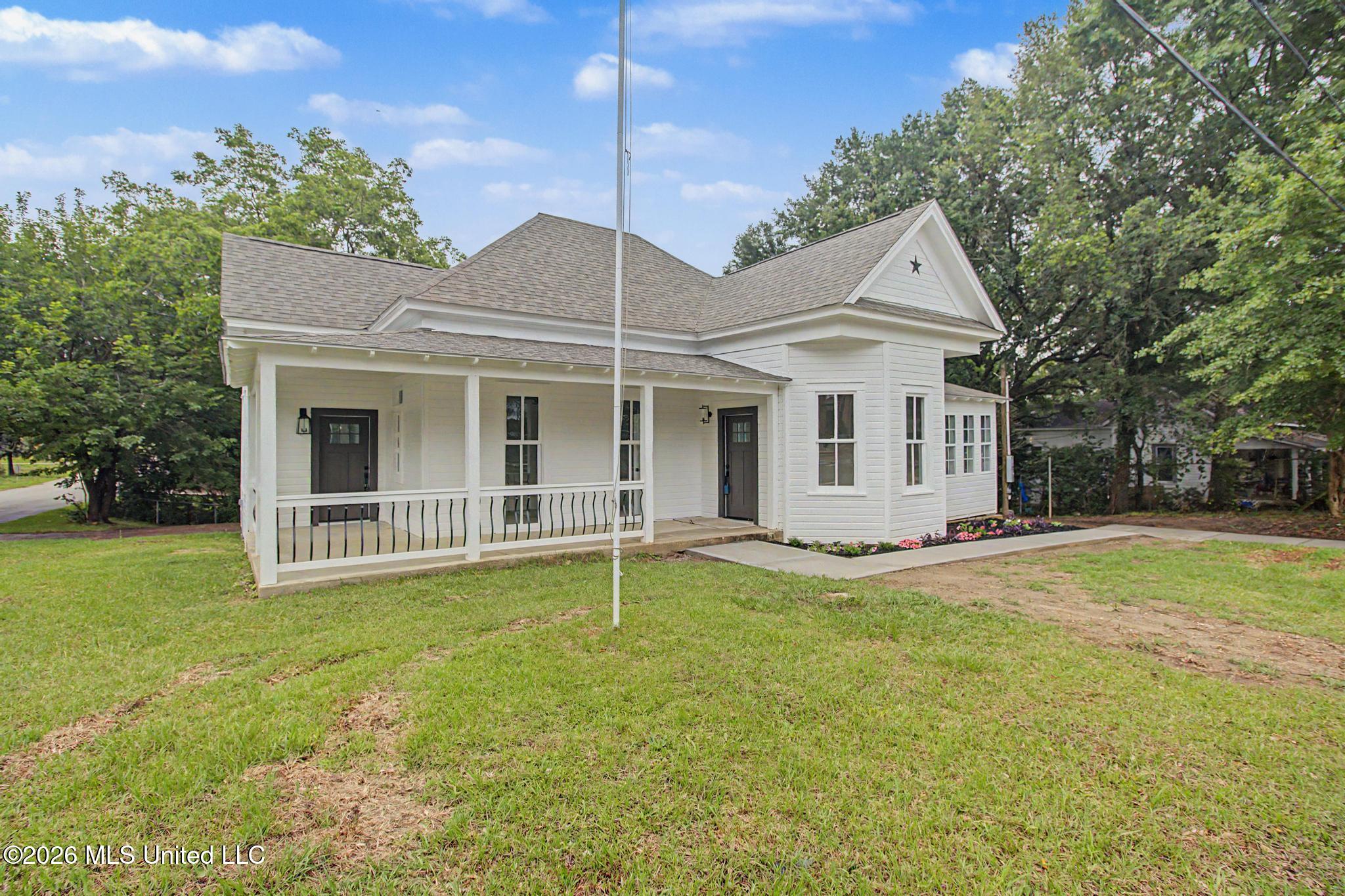 103 3rd Street North Wiggins, MS 39577 - Photo 2 of 25 01_43026 103 Third St S
