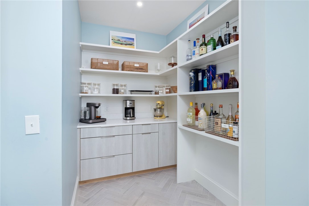 309 Ocean Road Narragansett, RI 02882 - Photo 24 of 49 Gallery Image 24