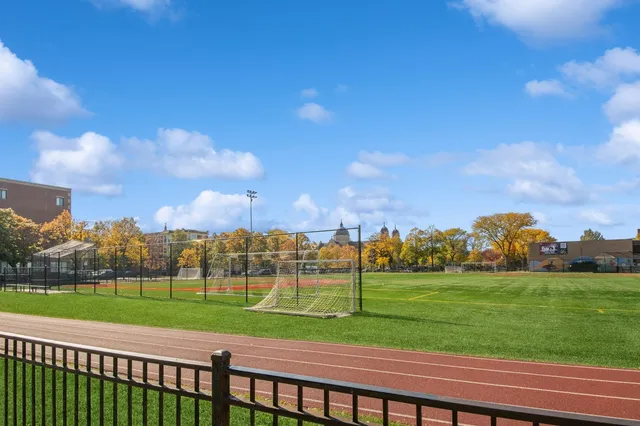 $585,000 | 4717 North Clark Street, Unit 2S, Chicago, IL 60640