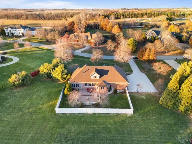 $599,900 | 3218 Woodhaven Drive, Bourbonnais, IL 60914