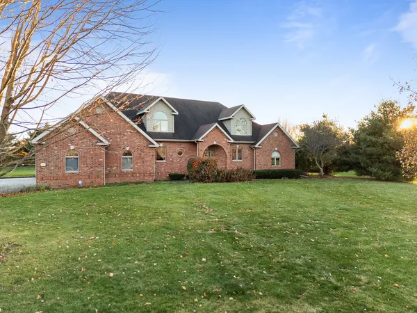 $575,000 | 3218 Woodhaven Drive, Bourbonnais, IL 60914