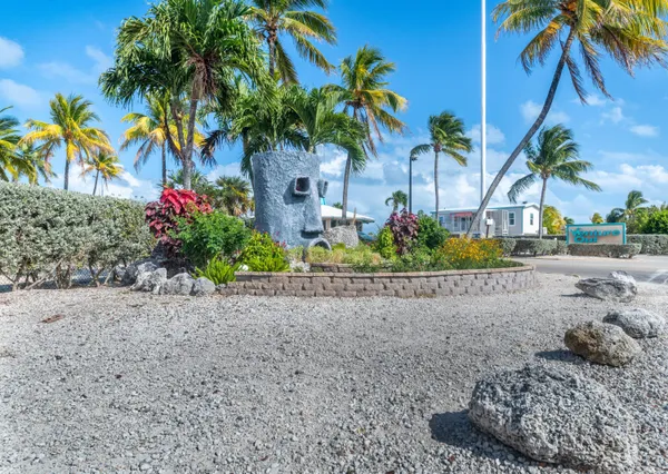 $350,000 | 701 Spanish Main Drive, Unit 536, Cudjoe, FL 33042