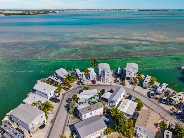 $350,000 | 701 Spanish Main Drive, Unit 536, Cudjoe, FL 33042