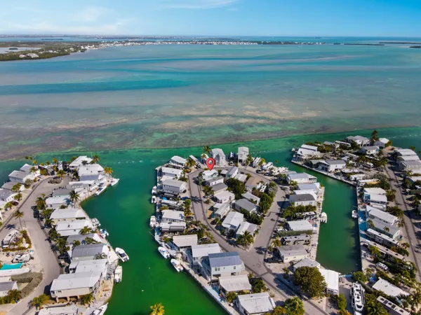 $350,000 | 701 Spanish Main Drive, Unit 536, Cudjoe, FL 33042