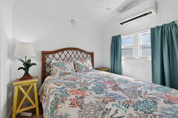 $350,000 | 701 Spanish Main Drive, Unit 536, Cudjoe, FL 33042