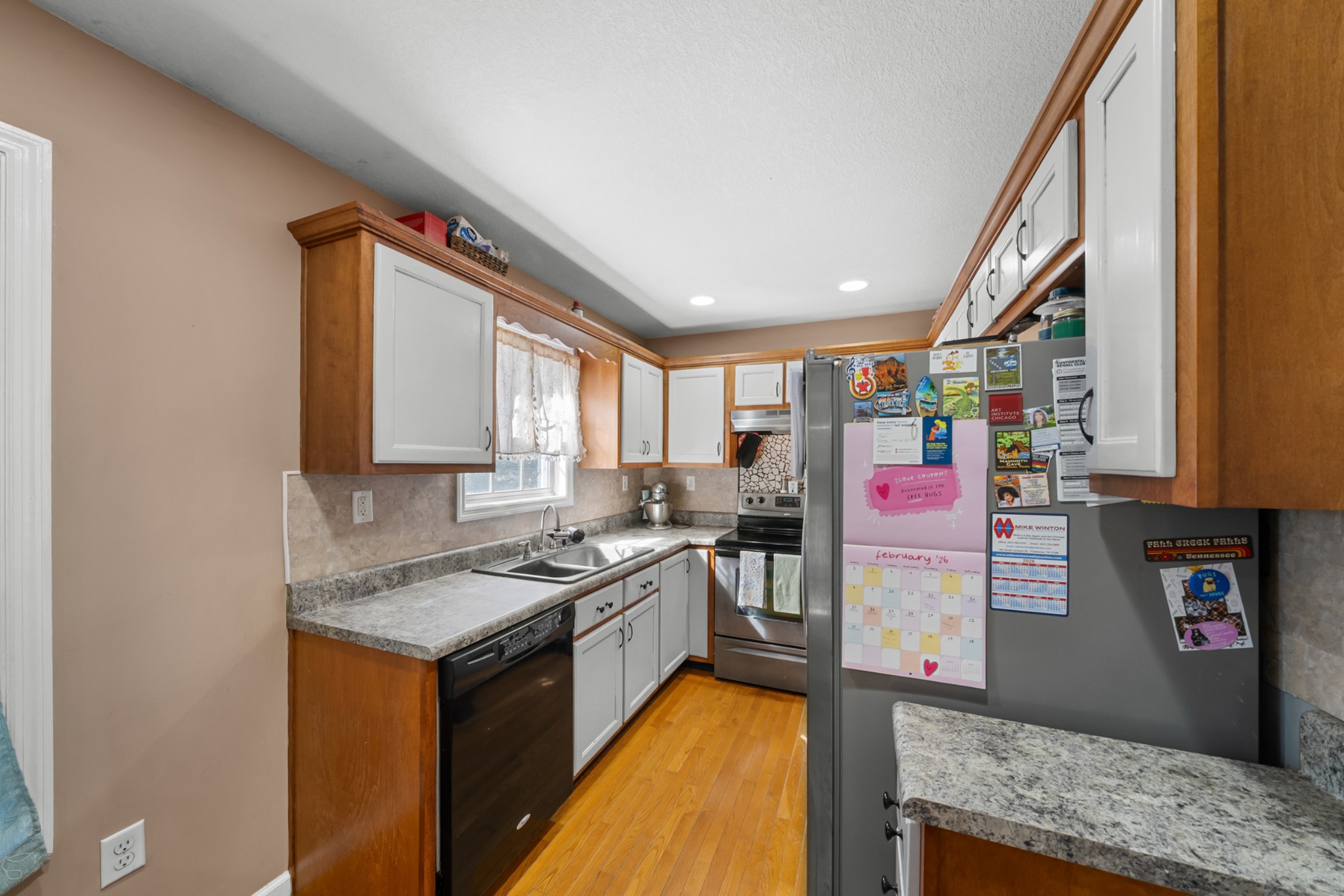 124 Brown Lane Tracy City, TN 37387 - Photo 12 of 28 a kitchen that has a lot of cabinets in it