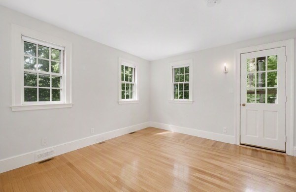 41 Locust Avenue Lexington, MA 02421 - Photo 8 of 34 Gallery Image 8