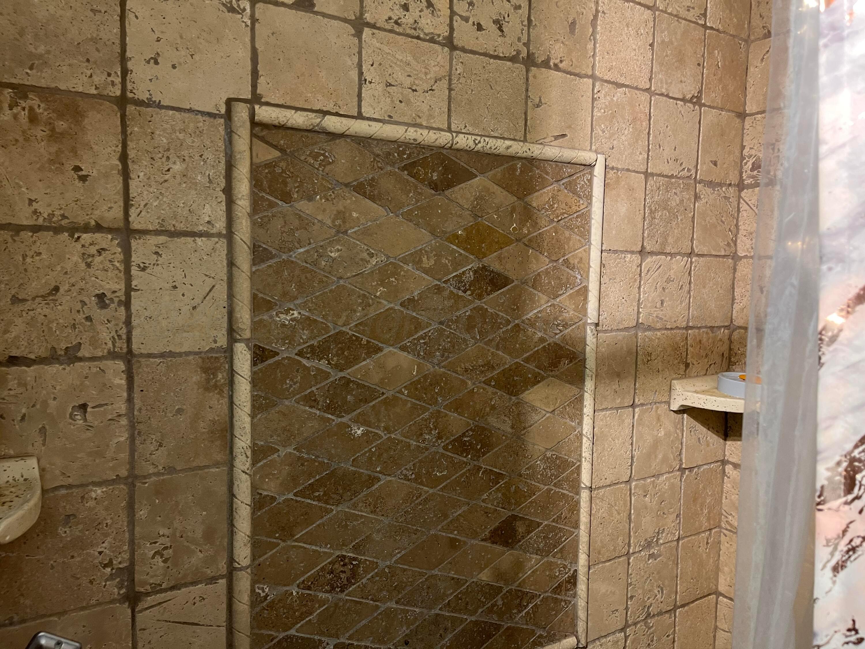 724 Coble Street Borger, TX 79007 - Photo 14 of 24 Bathroom
