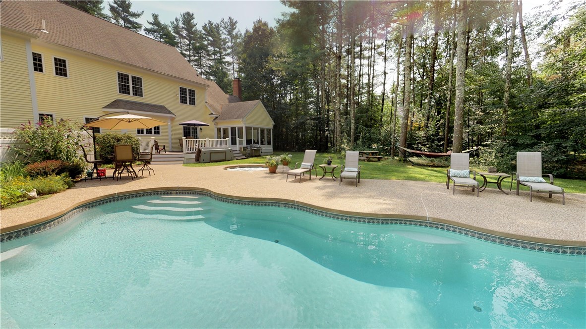 5 Riverbend Road Upton, MA 01568 - Photo 31 of 40 Gallery Image 31