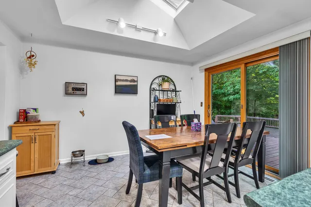 $525,000 | 32381 North Forest Drive, Grayslake, IL 60030