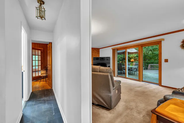 $525,000 | 32381 North Forest Drive, Grayslake, IL 60030