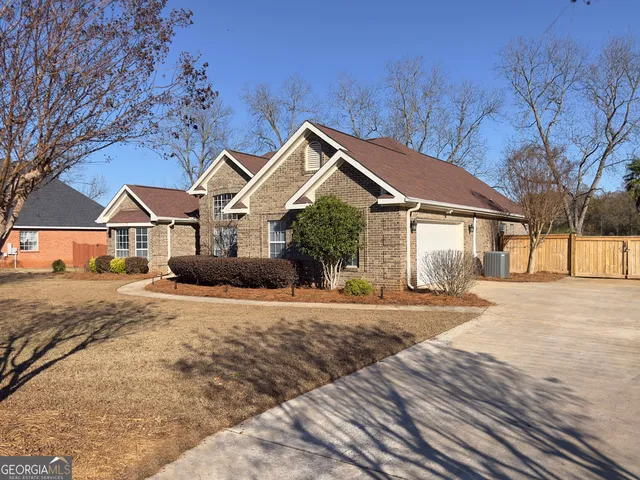 $355,000 | 124 Audrey Way, Kathleen, GA 31047