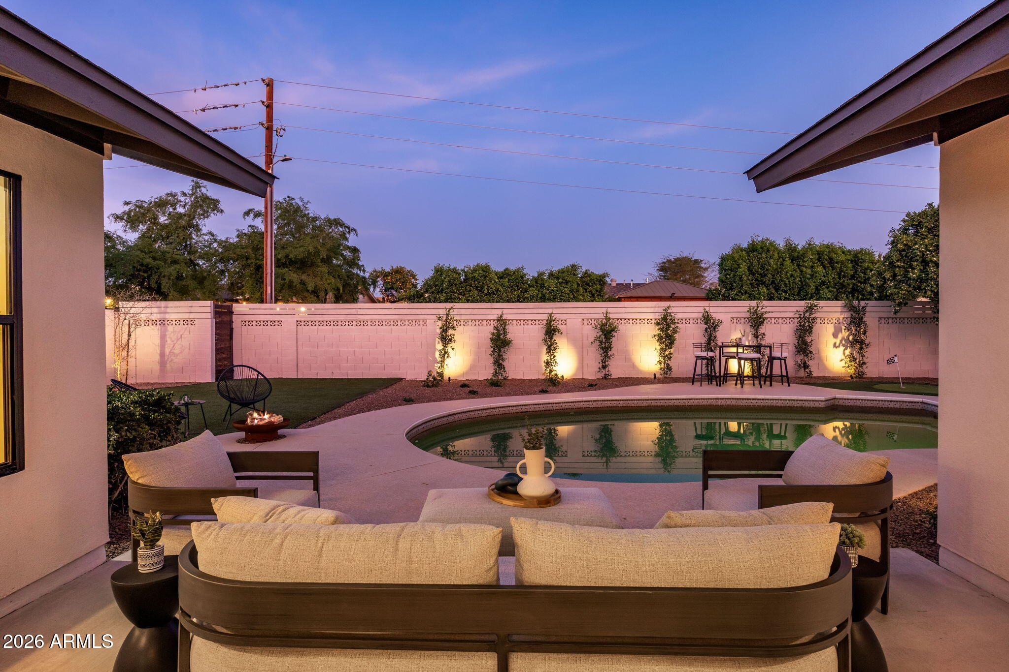 3023 North 49th Street Phoenix, AZ 85018 - Photo 25 of 32 a view of a chairs and table in patio