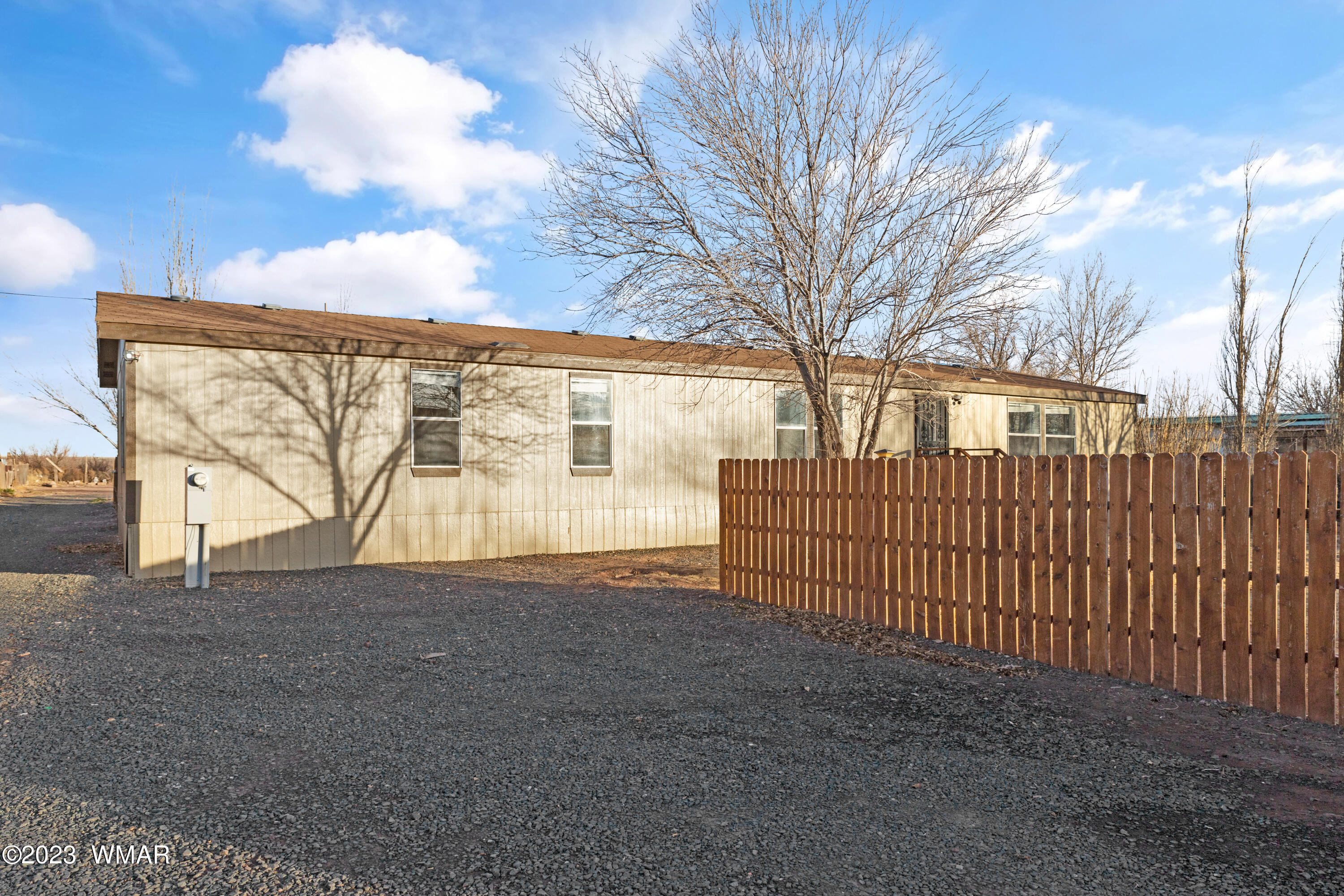 1496 French Road Winslow, AZ 86047 - Photo 4 of 35