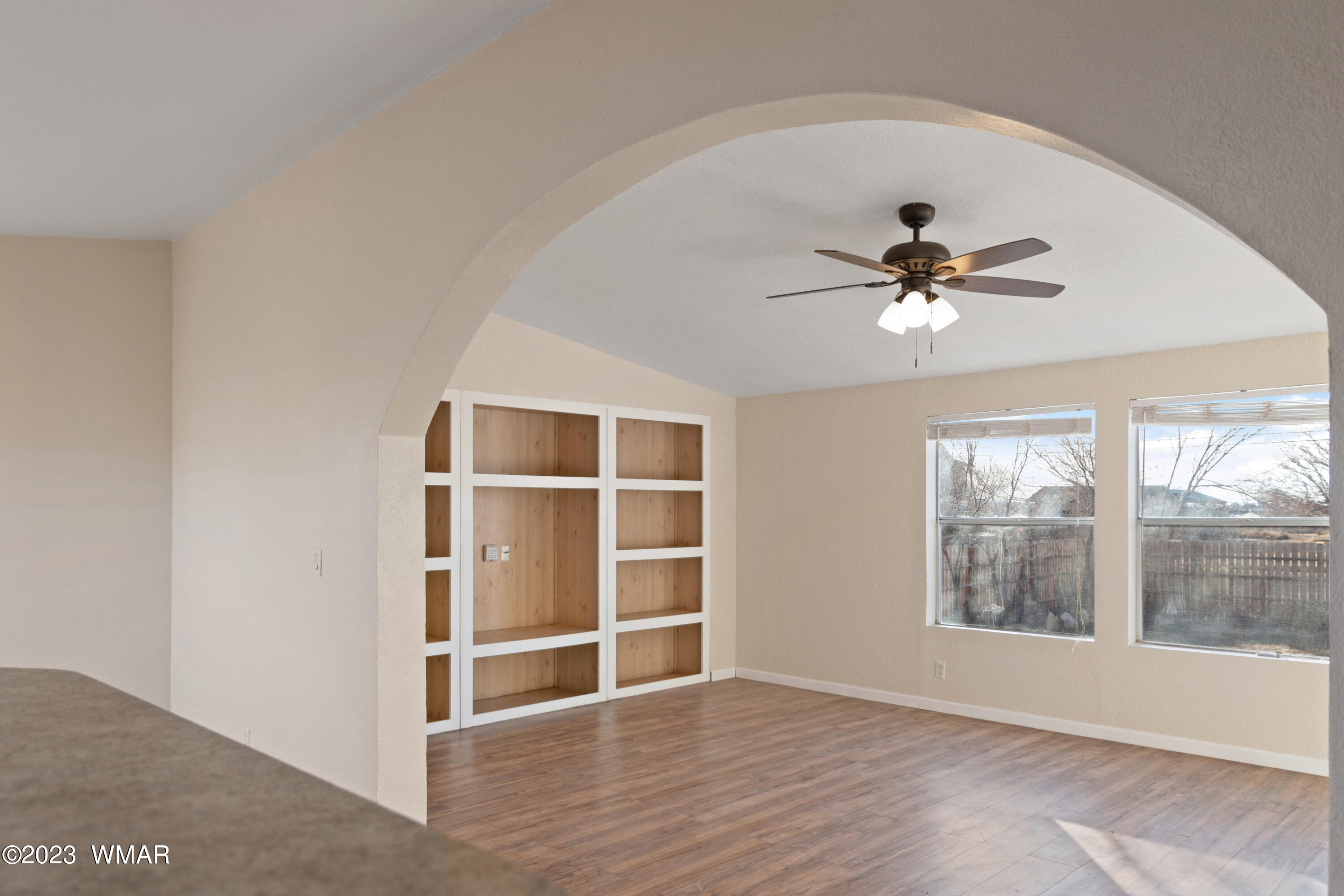 1496 French Road Winslow, AZ 86047 - Photo 7 of 35