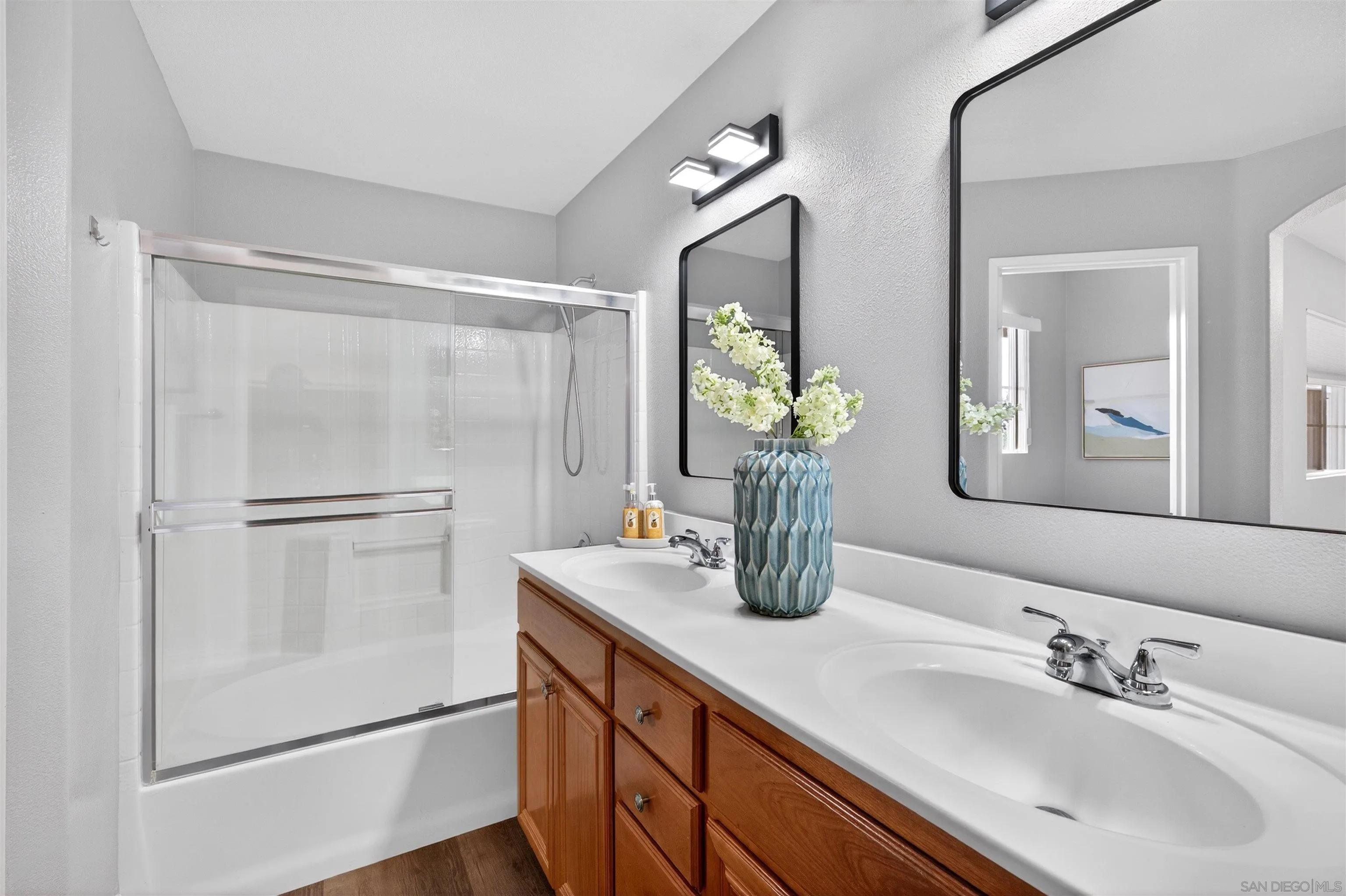 1877 El Modena Road Chula Vista, CA 91913 - Photo 22 of 38 Gallery Image 22