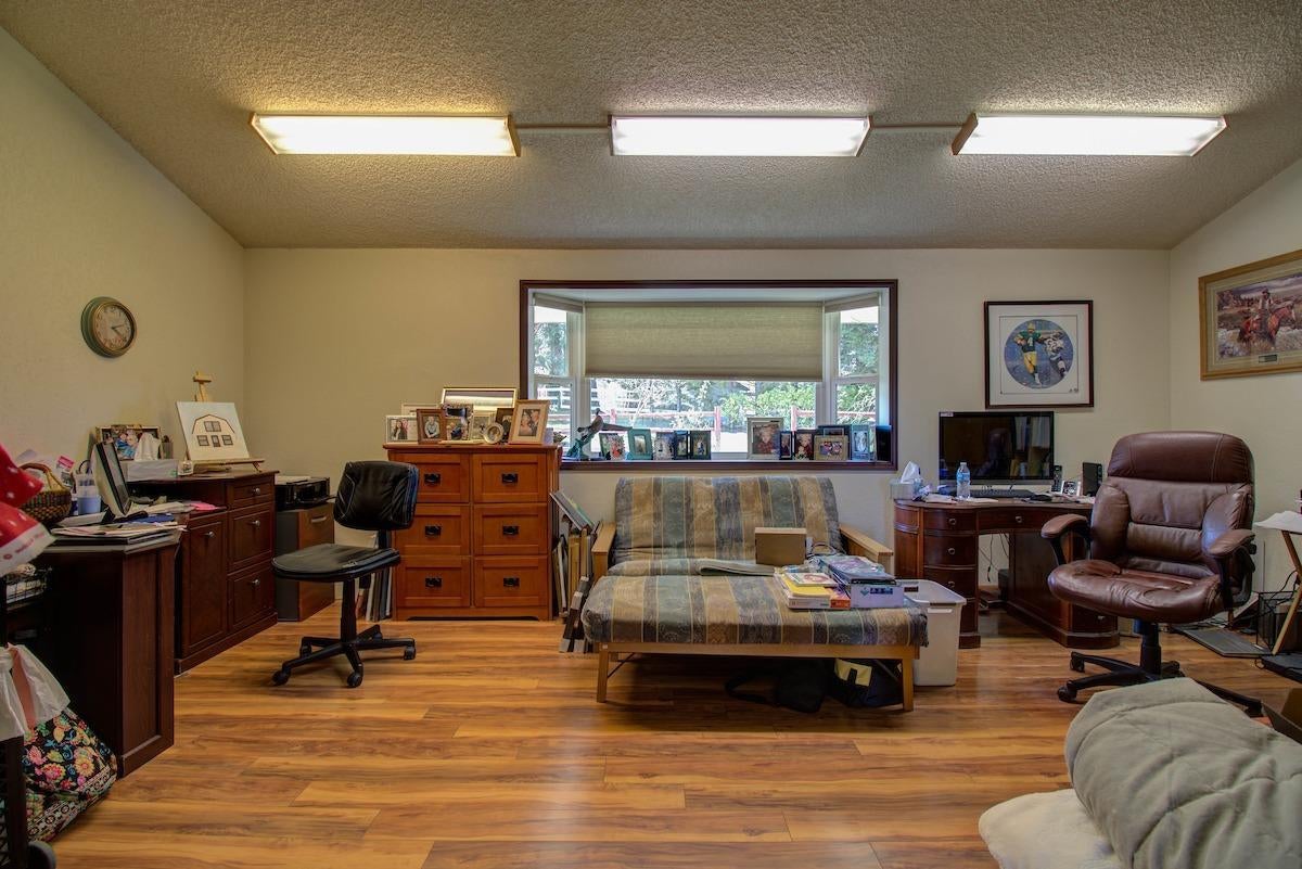 4582 Old Stage Road Central Point, OR 97502 - Photo 18 of 35 Additional Photo