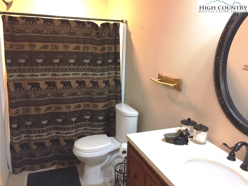 228 Skiview Road Seven Devils, NC 28604 - Photo 17 of 18 Gallery Image 17