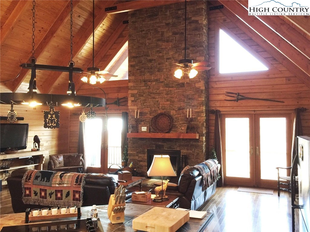 228 Skiview Road Seven Devils, NC 28604 - Photo 3 of 18 Gallery Image 3