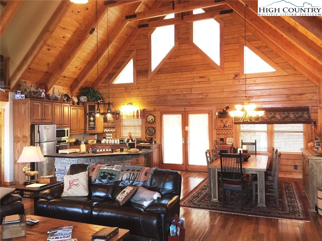 228 Skiview Road Seven Devils, NC 28604 - Photo 5 of 18 Gallery Image 5