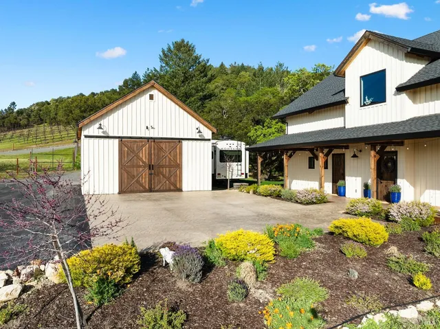 $2,950,000 | 3900 Franz Valley Road, Santa Rosa, CA 95404