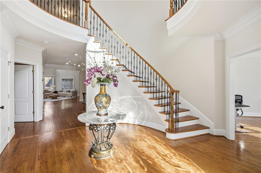 715 Crown Cove Milton, GA 30004 - Photo 6 of 102