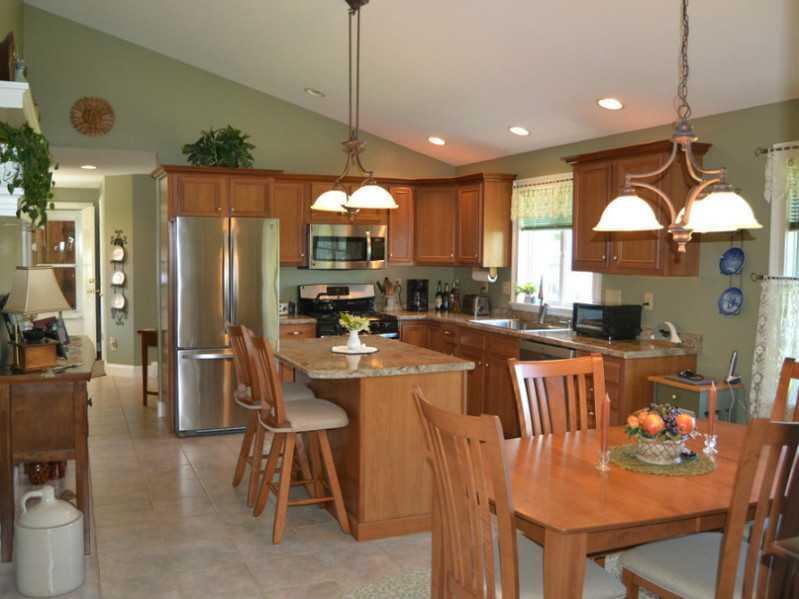 893 Ridge Road Bowdoinham, ME 04008 - Photo 6 of 34 Kitchen.