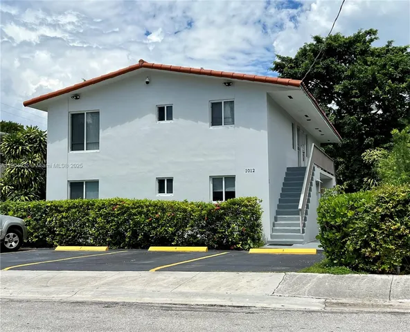 $2,000 | 1012 Southwest 4th Avenue, Unit 3, Miami, FL 33130
