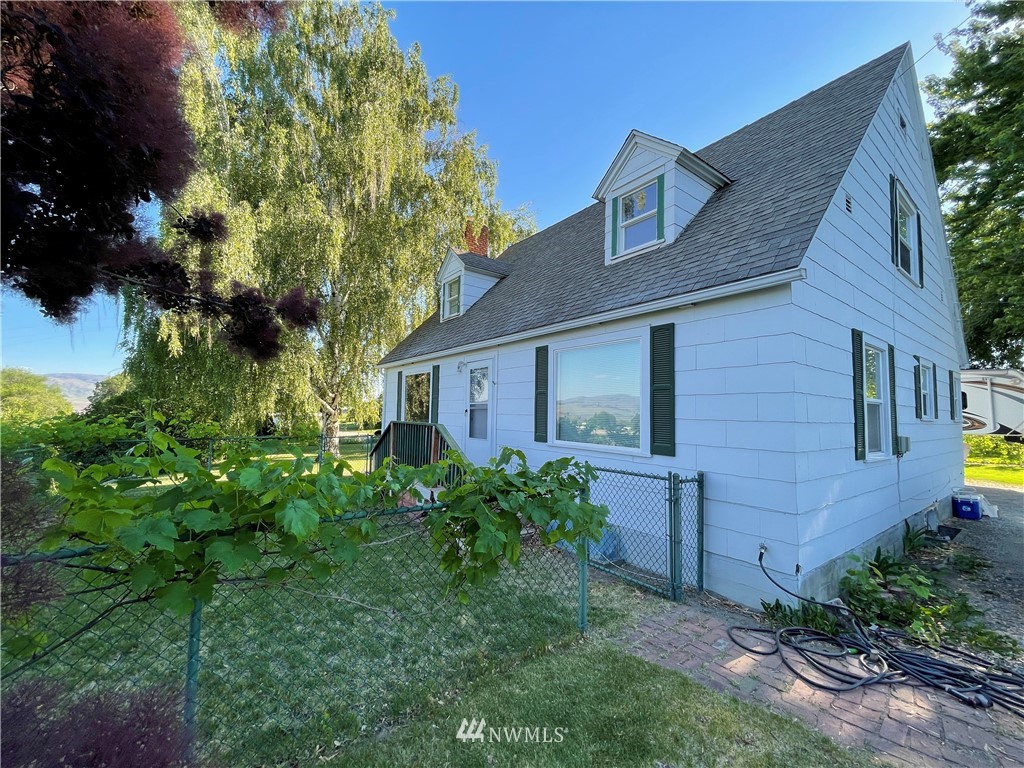 45 Dixon Road Omak, WA 98841 - Photo 20 of 31 Gallery Image 20