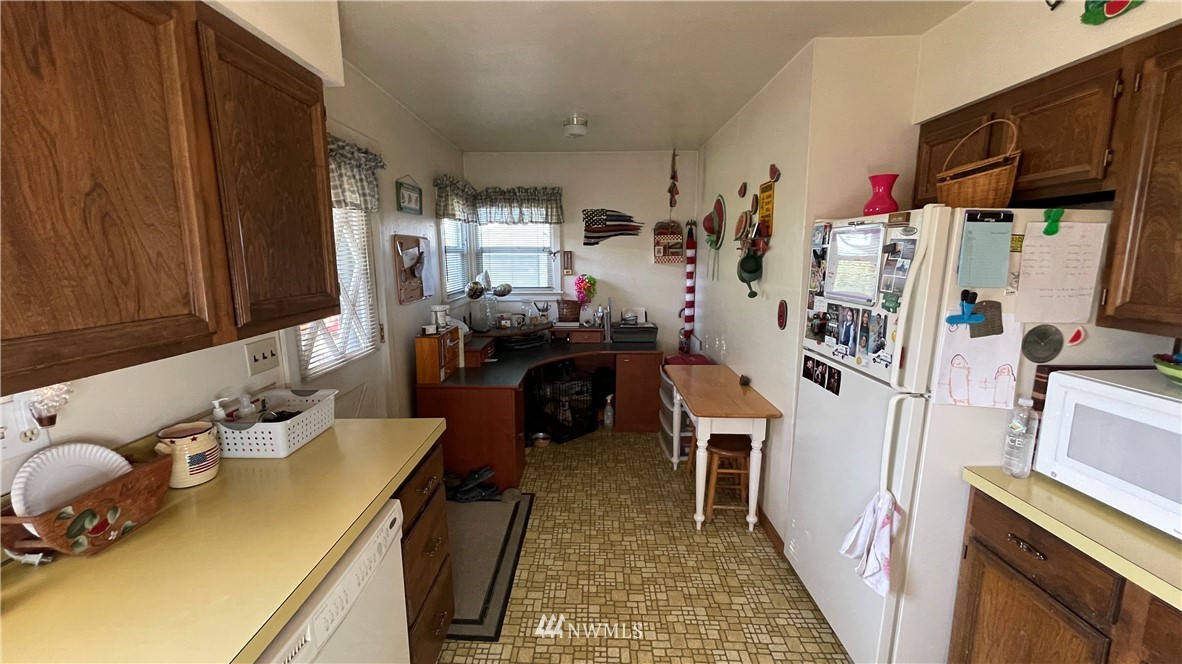 45 Dixon Road Omak, WA 98841 - Photo 7 of 31 Gallery Image 7