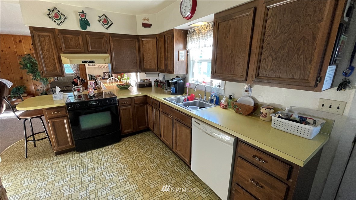 45 Dixon Road Omak, WA 98841 - Photo 9 of 31 Gallery Image 9
