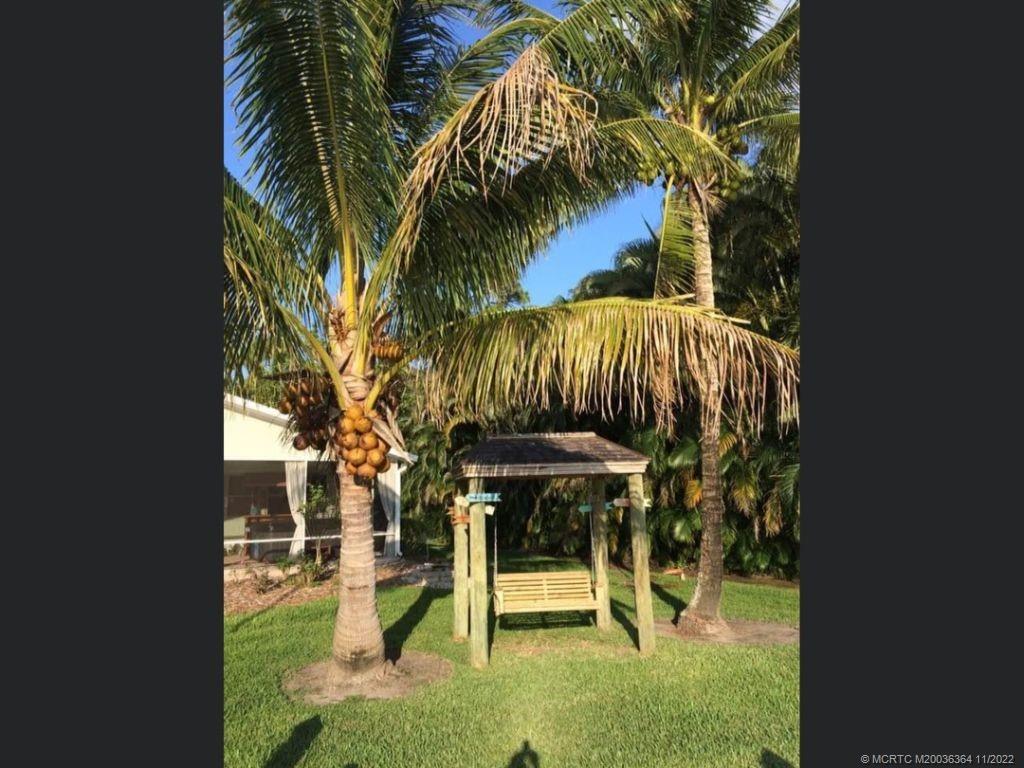 649 Southwest Linden Street Stuart, FL 34997 - Photo 7 of 41 Gallery Image 7