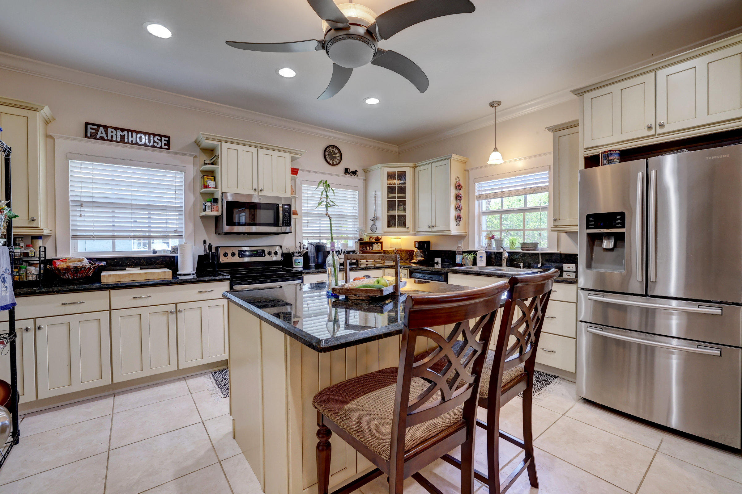 635 Southwest Salerno Road Stuart, FL 34997 - Photo 20 of 53 12_632a2247_48_49_50_51