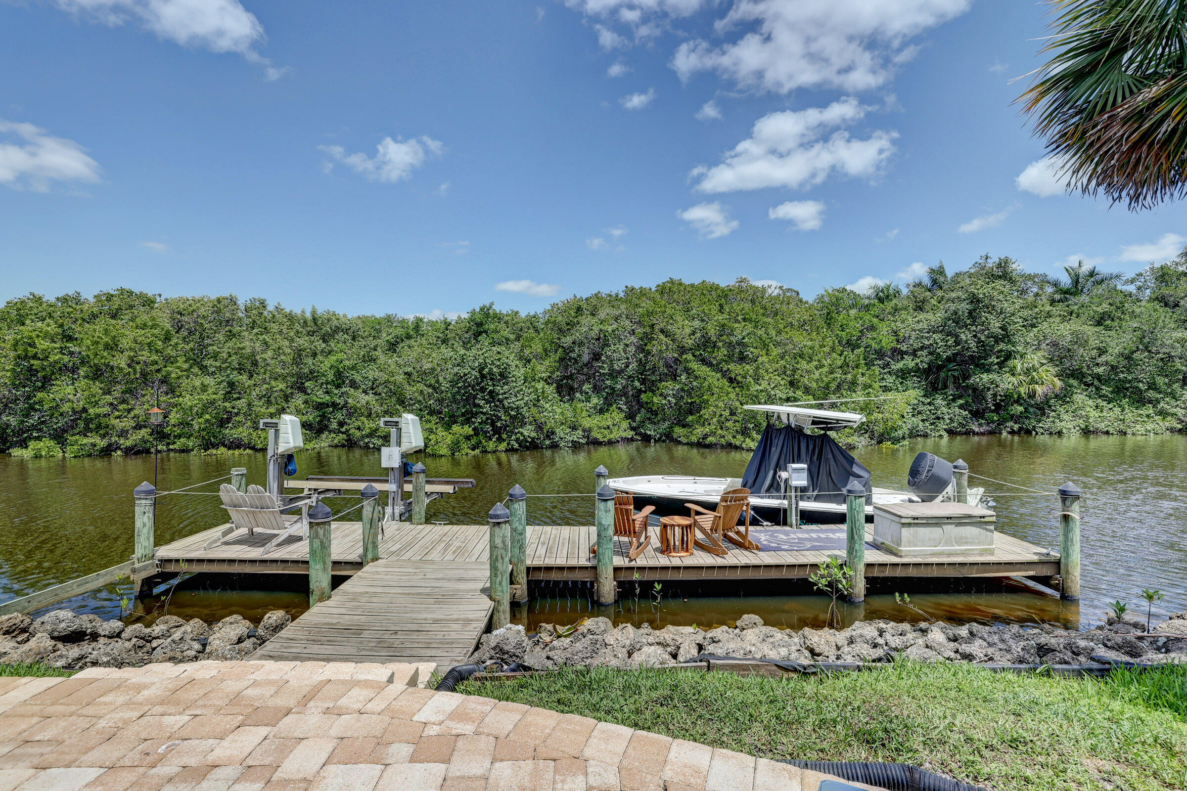 635 Southwest Salerno Road Stuart, FL 34997 - Photo 48 of 53 43_632a2397_398_399_400_401