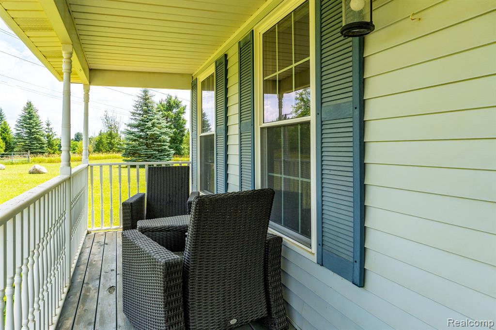 7033 Lange Road Fowlerville, MI 48836 - Photo 46 of 73