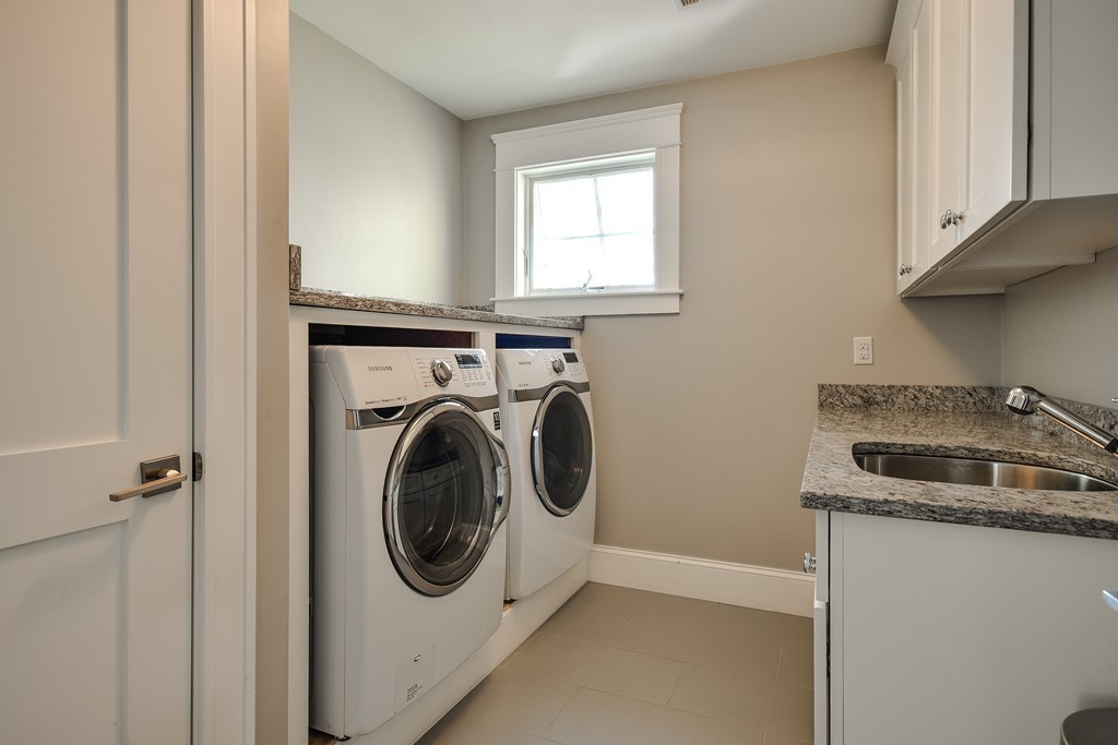 10 Sunset Road Wellesley, MA 02482 - Photo 20 of 25
