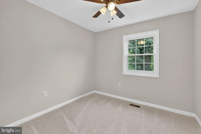 $519,500 | 7419 Larne Lane, Lorton, VA 22079