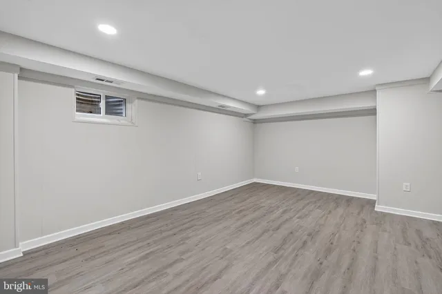 $519,500 | 7419 Larne Lane, Lorton, VA 22079