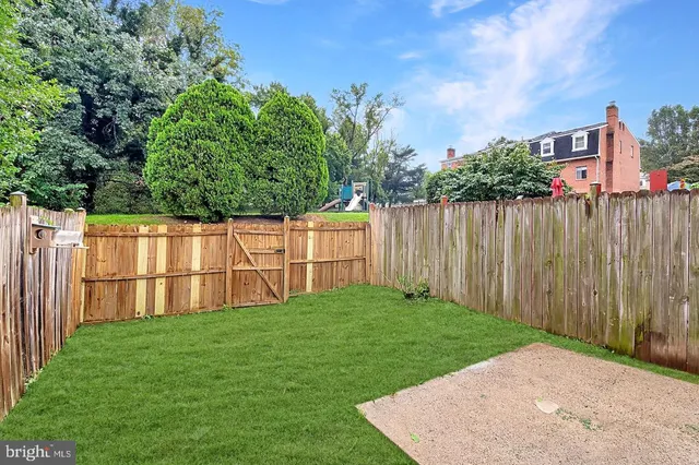 $519,500 | 7419 Larne Lane, Lorton, VA 22079