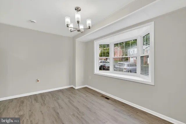 $519,500 | 7419 Larne Lane, Lorton, VA 22079