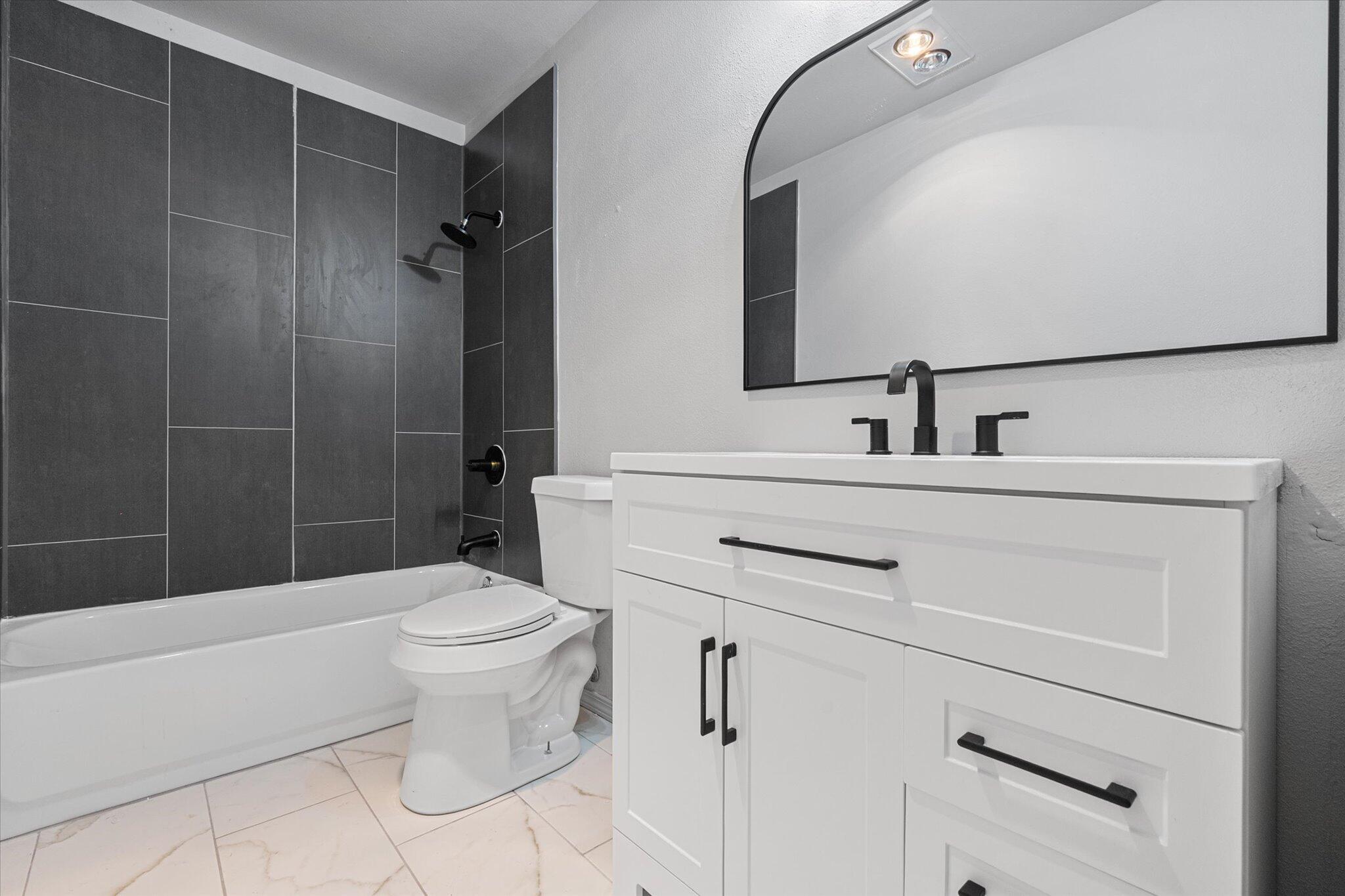 5010 Hanover Street Lubbock, TX 79416 - Photo 33 of 42 35-5010 Hanover 0370