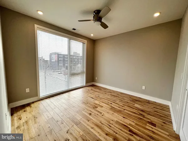 $3,095 | 1000 West Girard Avenue, Unit 451, Philadelphia, PA 19123