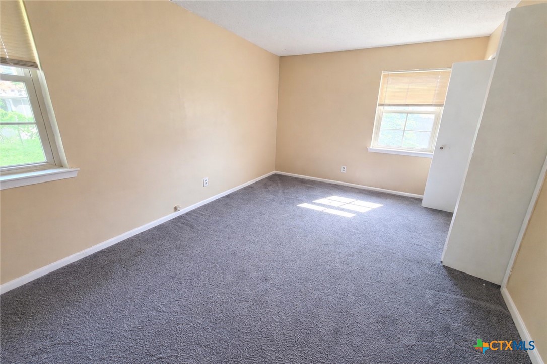 1518 Dallas Street Killeen, TX 76541 - Photo 8 of 24