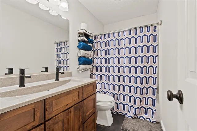 $474,900 | 4213 Southwest Sapelo Drive, Lee's Summit, MO 64082