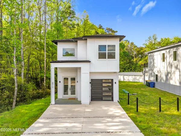 a view of a house with a garage