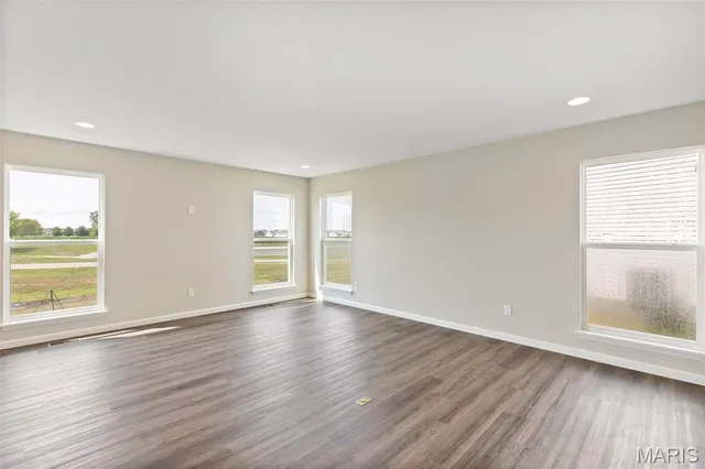 $349,900 | 2 Burlington At Grove, St. Louis, MO 63123