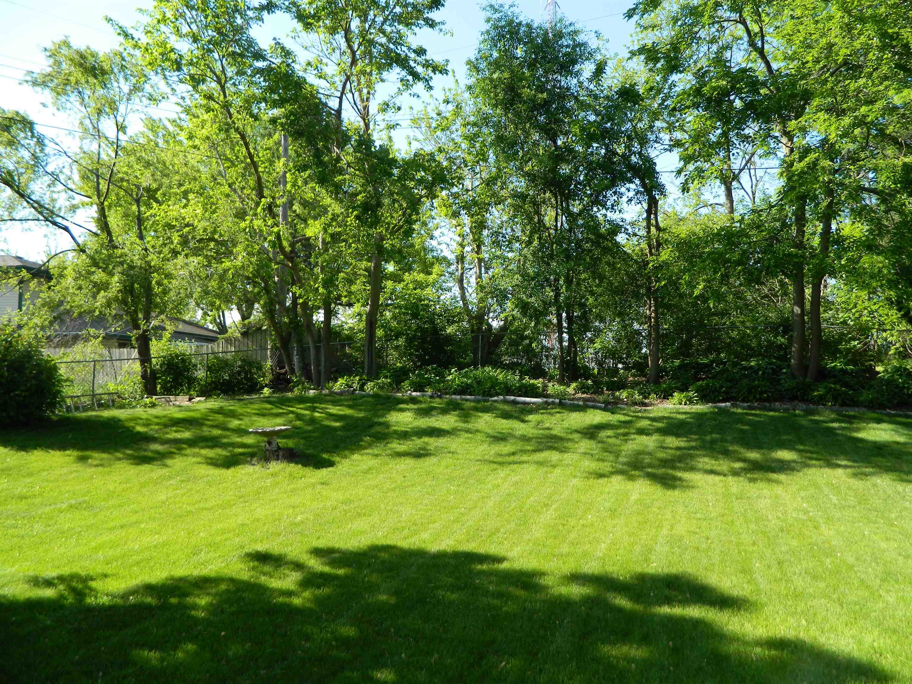 3834 Abbotsford Road Rockford, IL 61107 - Photo 23 of 25 a view of a park