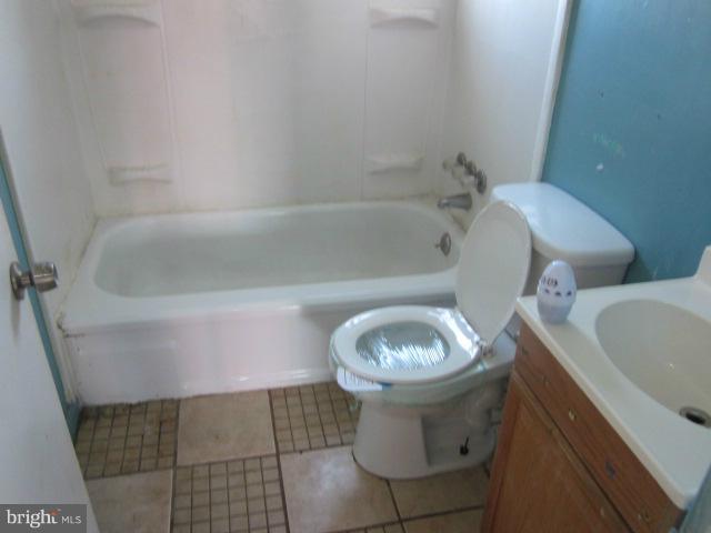 2028 Kelmore Road Dundalk, MD 21222 - Photo 5 of 7 Bath