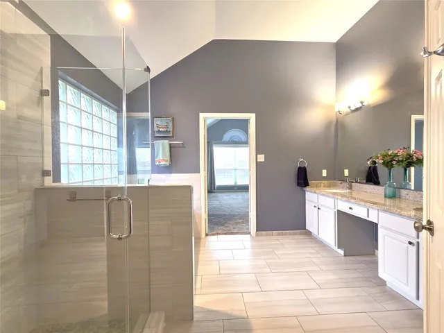 $2,800 | 2614 Parkbriar, Pearland, TX 77584